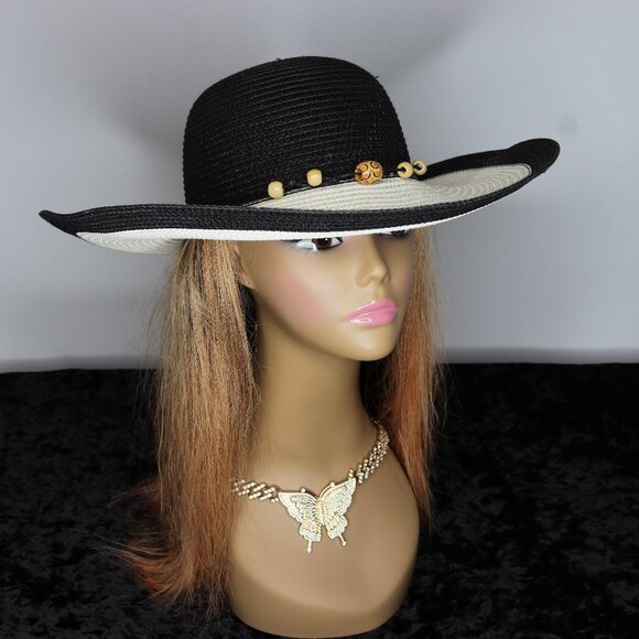 Accessories - Women's Two Toned Sun Hat with Wooden Beads - Black and White